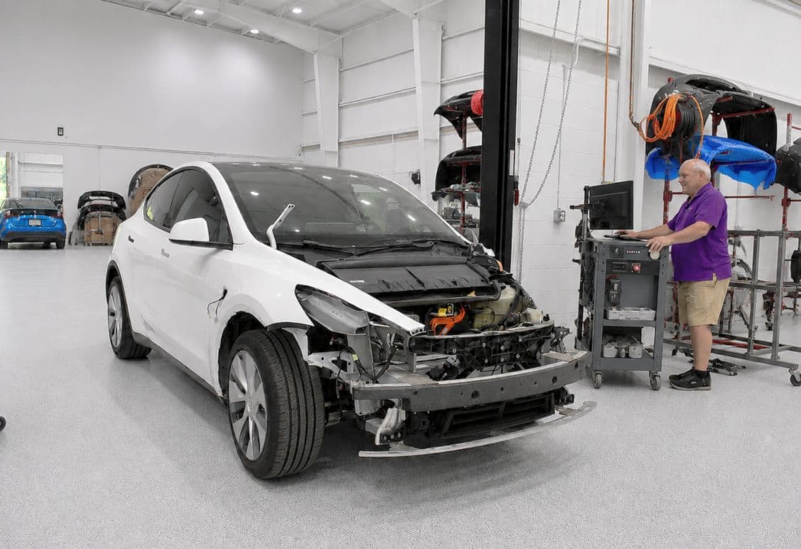 Tesla-torn-down-for-auto-body-repair-at-Heritage-Collision